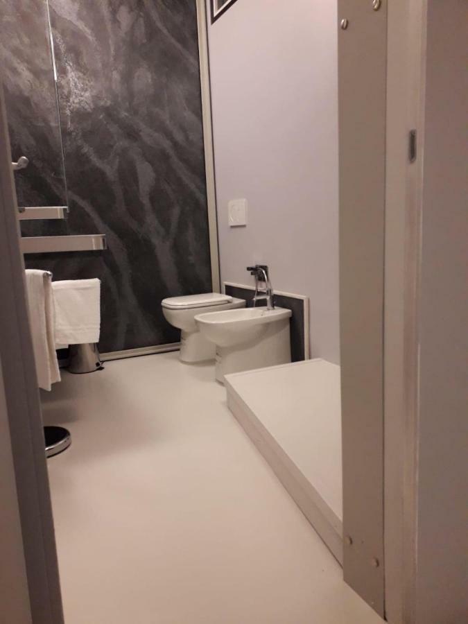 Apartmán La Casa Di Morazzone Giulia Pavia Exteriér fotografie